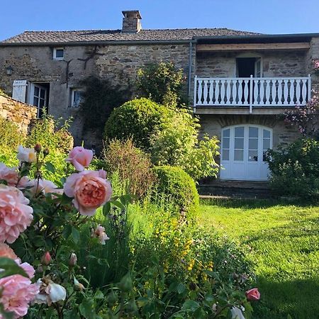 Maisonnette De Charme Les Jardins De Lou Boussac  Exterior photo